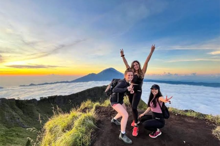 Mount Batur Sunrise Trekking Tour