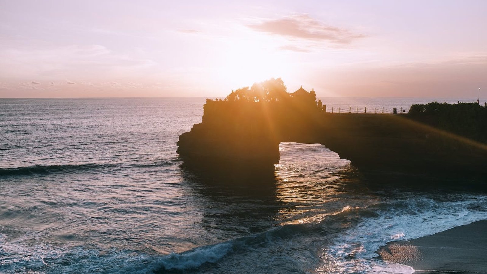 Tanah Lot Temple