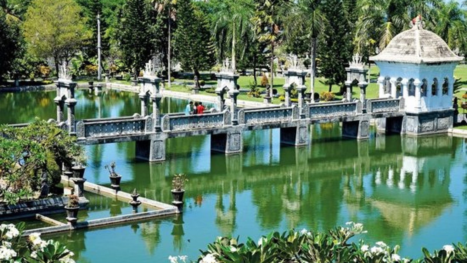 taman ujung karangasem